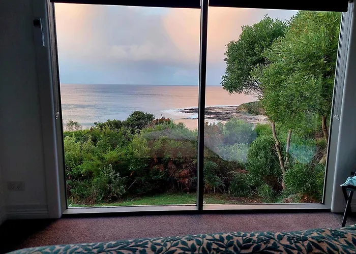 Points South By The Sea